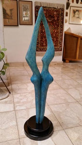 יעל שביט | Yael Shavit,  bronze sculpture, Height 76 cm